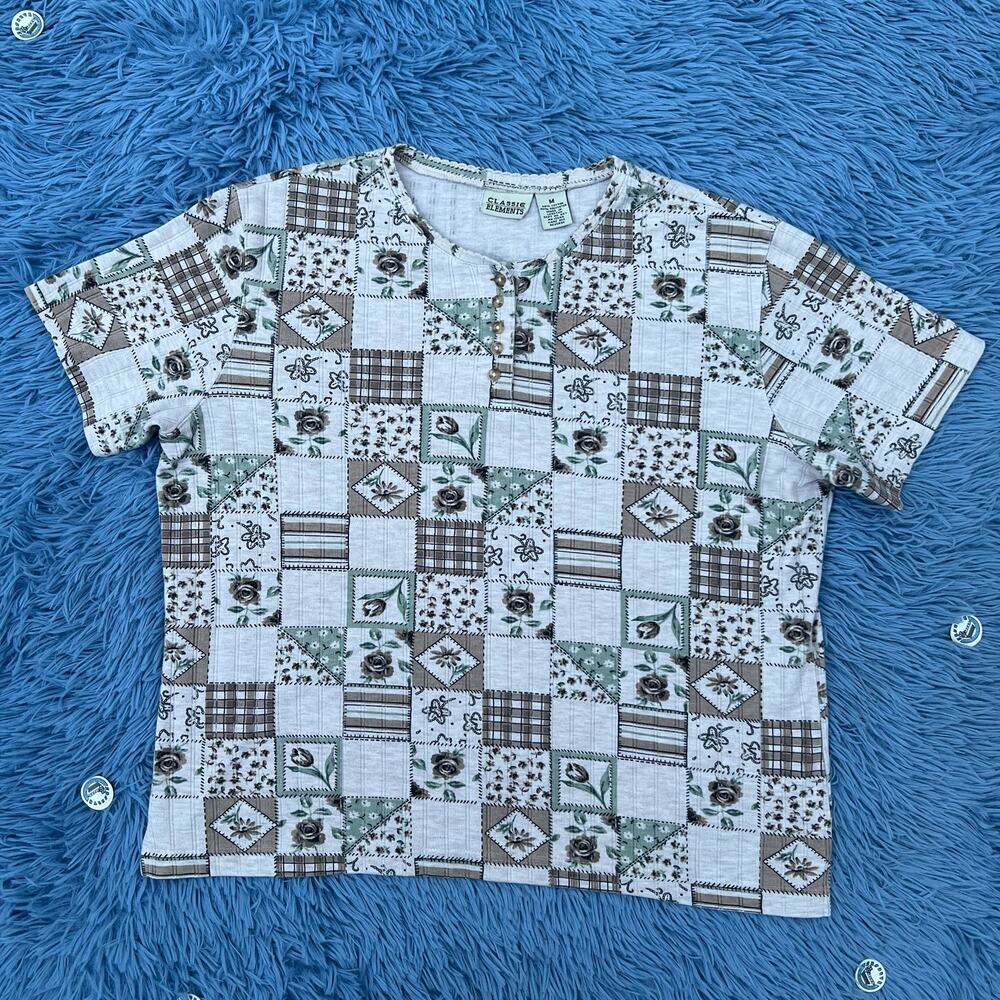 VINTAGE Plaid Floral Button Shirt Size Medium Women’s Cute Basic Elements Y2K